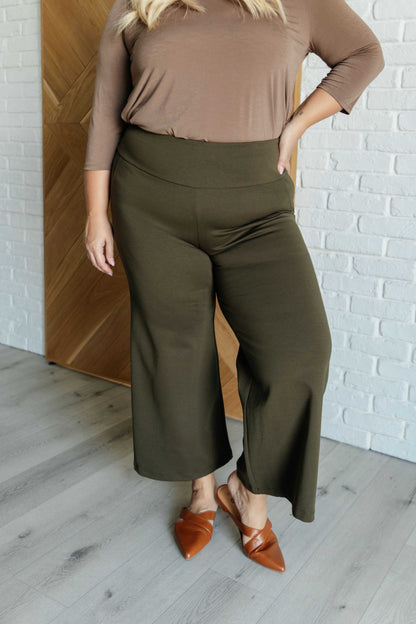 Magic Wide Leg Crop Pants in Olive